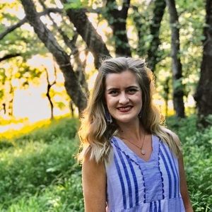 Meet your Posher, Caroline